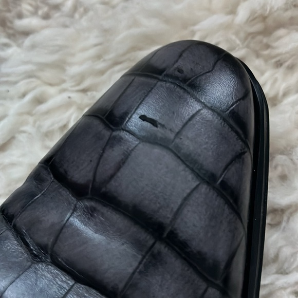 Versace collection. Dark grey. Authentic and genuine leather. US Men's 10. EU 43 - Picture 7 of 7